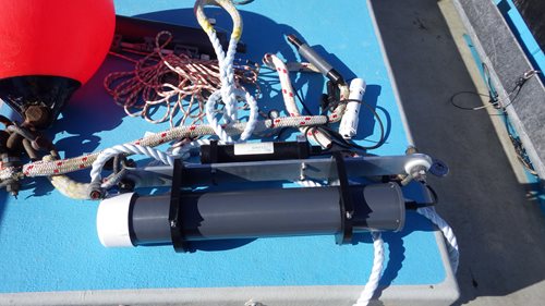 pCO2 sensor (large grey tube = battery, smaller tube above big tube = pCO2 sensor. In the background you can also see the instrument rope with salinity sensor (white tube) and dissolved oxygen sensor (grey tube next to white tube)